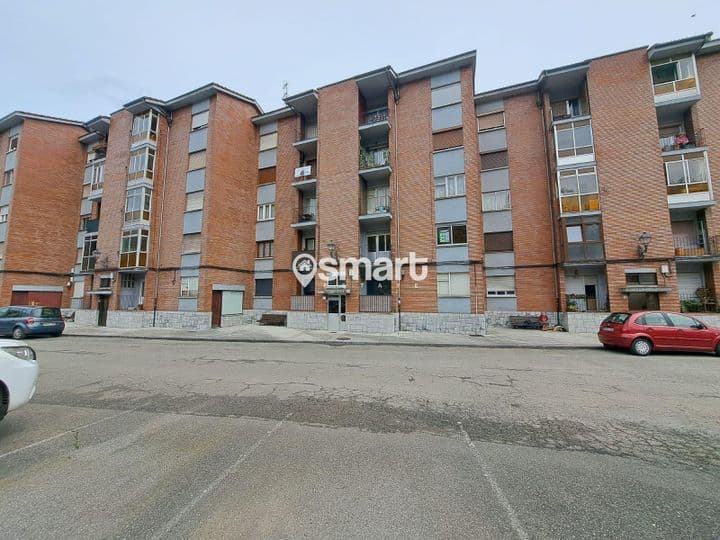 Apartment for sale in Oviedo, Spain - Image 2