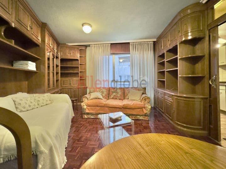 1 bedroom apartment for sale in Oviedo, Spain - Image 2