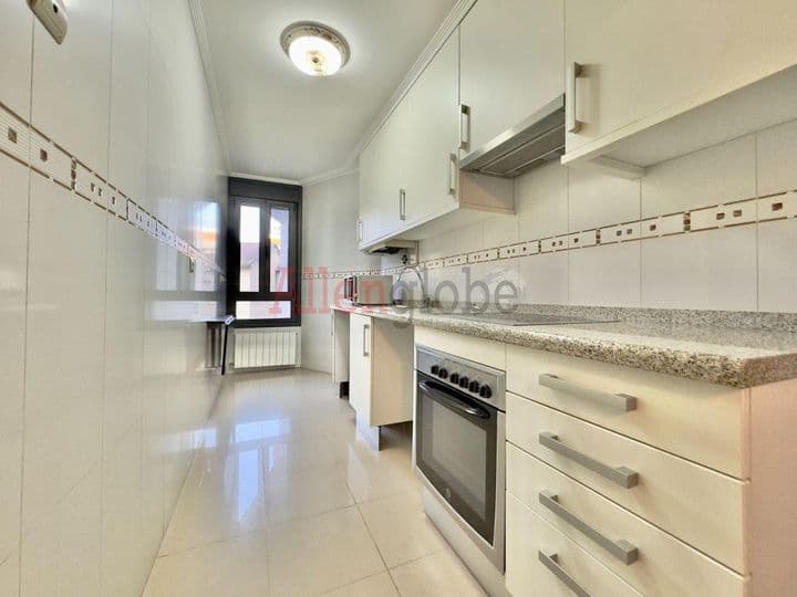 1 bedroom apartment for sale in Oviedo, Spain - Image 9