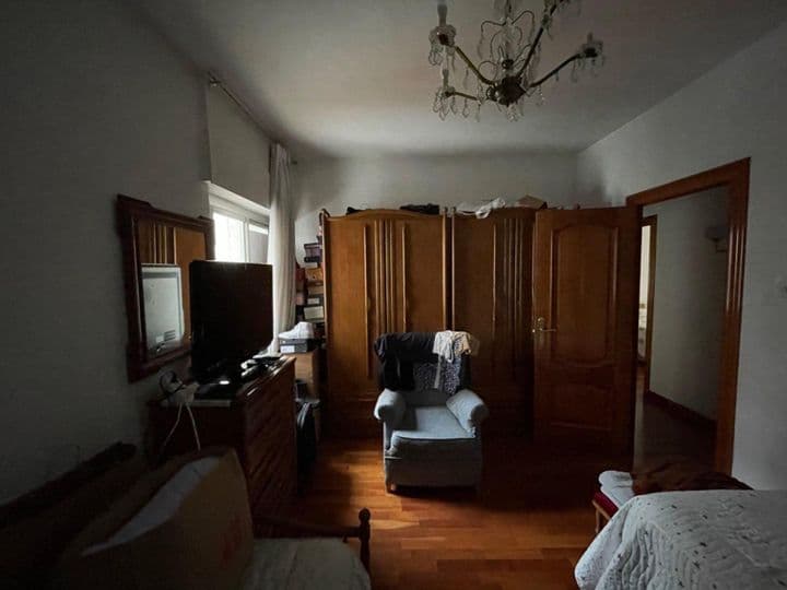 4 bedrooms apartment for sale in Albacete, Spain - Image 9