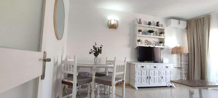 1 bedroom apartment for rent in Playa de los Boliches, Spain - Image 7