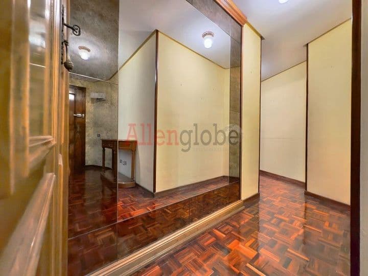 1 bedroom apartment for sale in Oviedo, Spain - Image 9