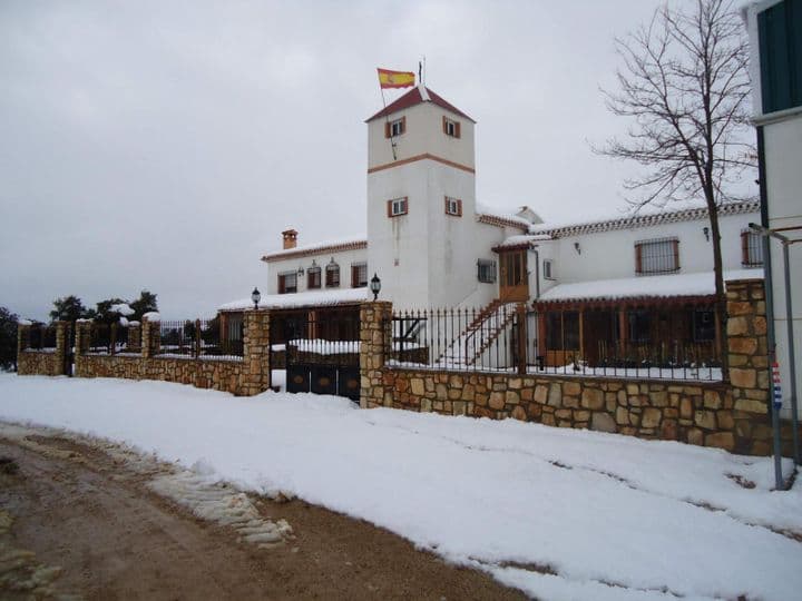 8 bedrooms house for sale in Albacete, Spain - Image 11