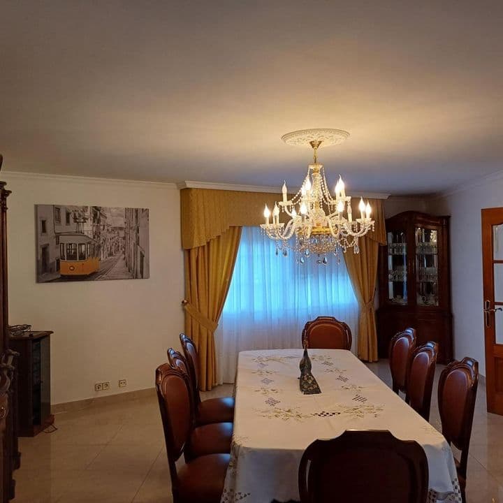 6 bedrooms house for rent in Santiago de Compostela, Spain - Image 4