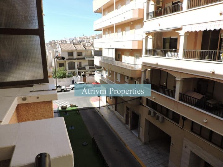 Apartment for rent in Guardamar del Segura, Spain - Image 5