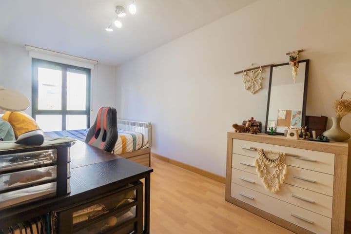 2 bedrooms apartment for sale in Navarre, Spain - Image 12