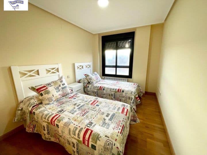 3 bedrooms apartment for rent in Cuenca, Spain - Image 10