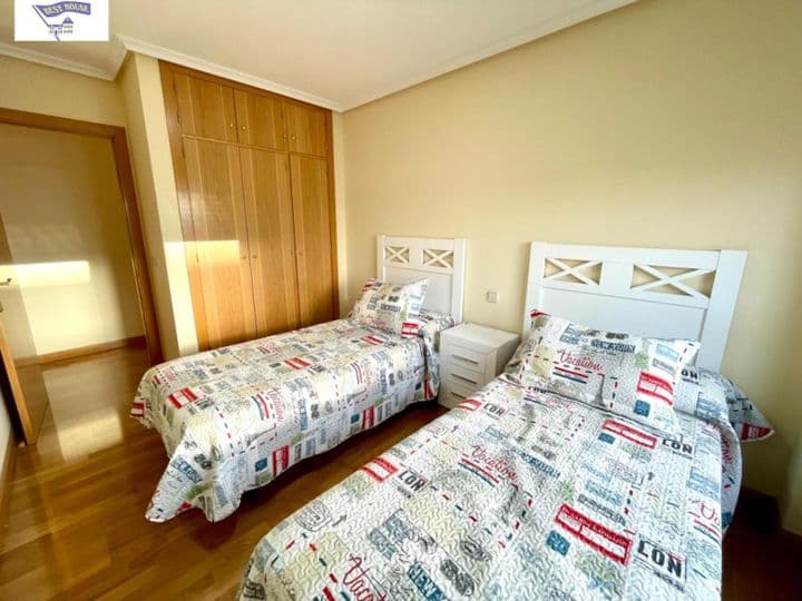 3 bedrooms apartment for rent in Cuenca, Spain - Image 11