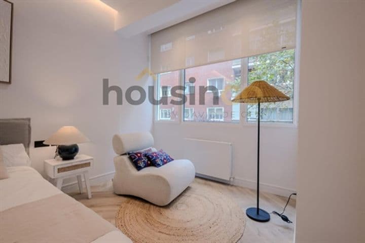 4 bedrooms apartment for sale in Madrid, Spain - Image 8