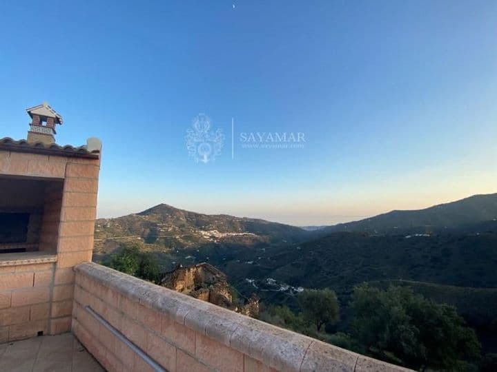 4 bedrooms house for sale in Sayalonga, Spain - Image 6