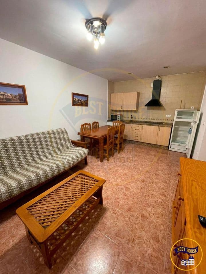 2 bedrooms apartment for rent in Serrania de Cuenca, Spain - Image 2