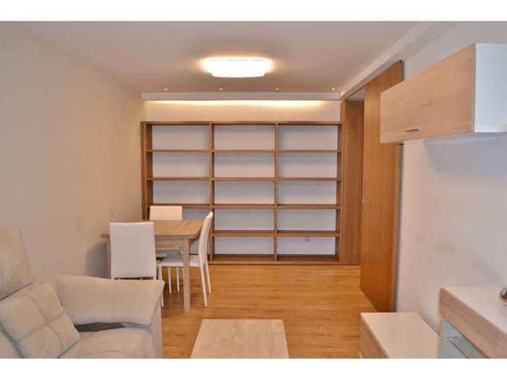 3 bedrooms apartment for rent in Palencia, Spain - Image 6