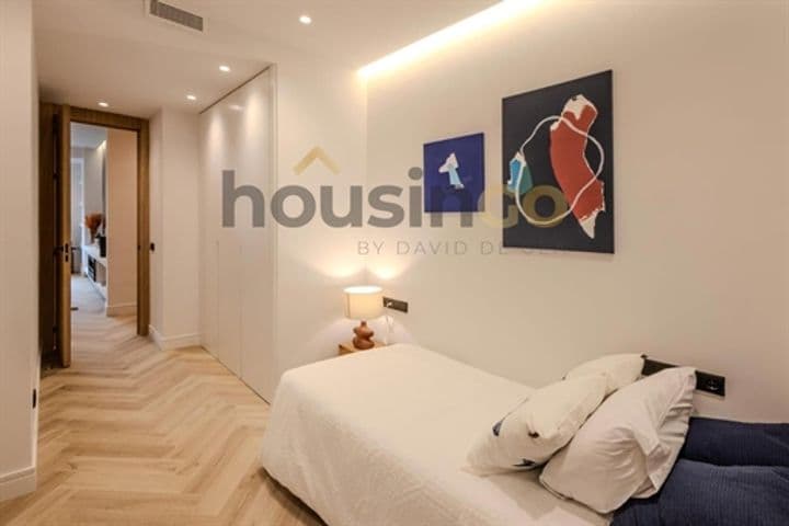 4 bedrooms apartment for sale in Madrid, Spain - Image 4