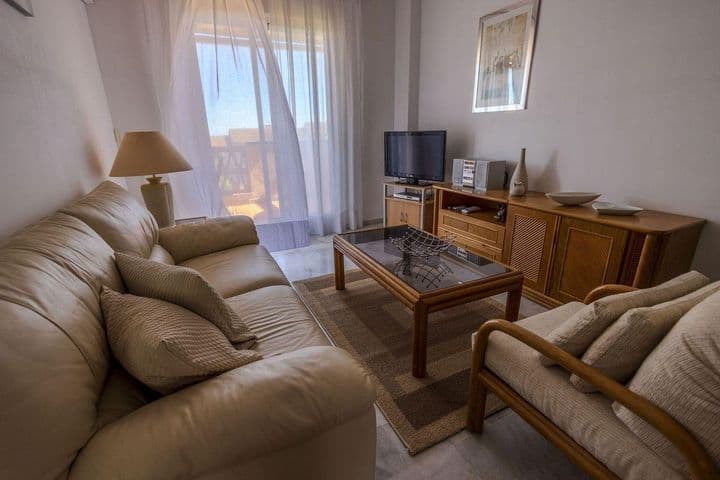 2 bedrooms apartment for rent in Calaburra - Chaparral, Spain - Image 4