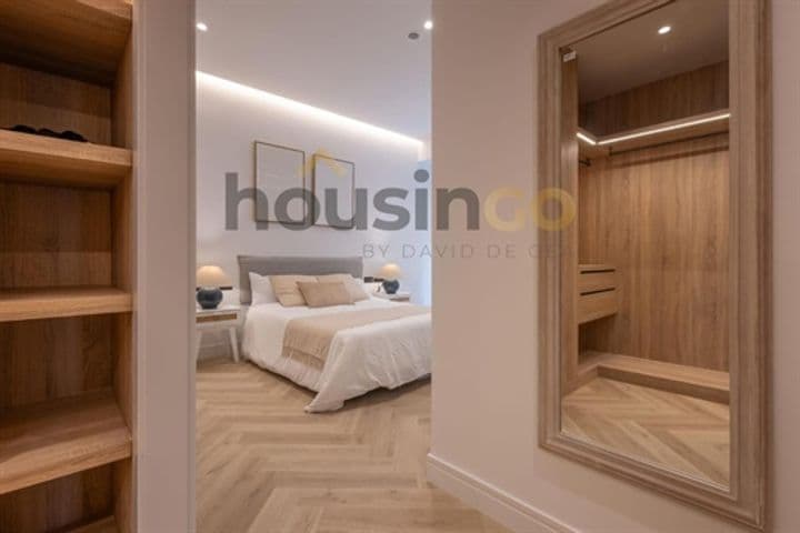 4 bedrooms apartment for sale in Madrid, Spain - Image 11