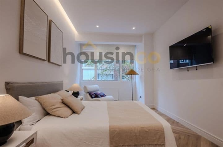 4 bedrooms apartment for sale in Madrid, Spain - Image 9