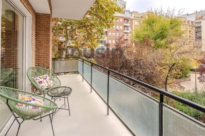 4 bedrooms apartment for sale in Madrid, Spain - Image 2