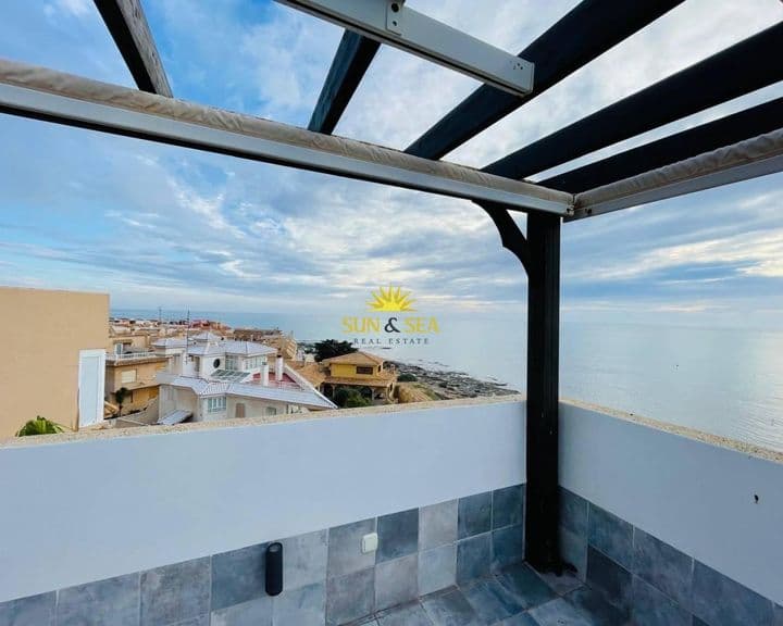 2 bedrooms apartment for rent in Playa de los Locos, Spain - Image 2