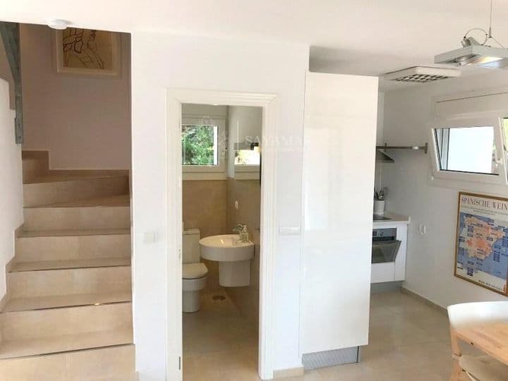 1 bedroom house for sale in Sayalonga, Spain - Image 7