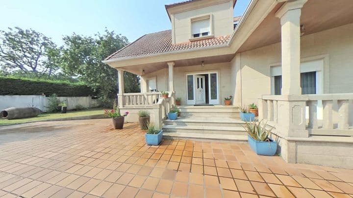 4 bedrooms house for sale in Vilagarcia de Arousa, Spain - Image 4