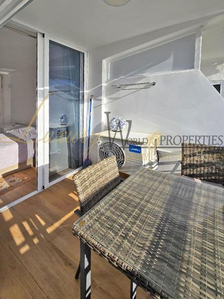 1 bedroom apartment for sale in Arona, Spain - Image 2