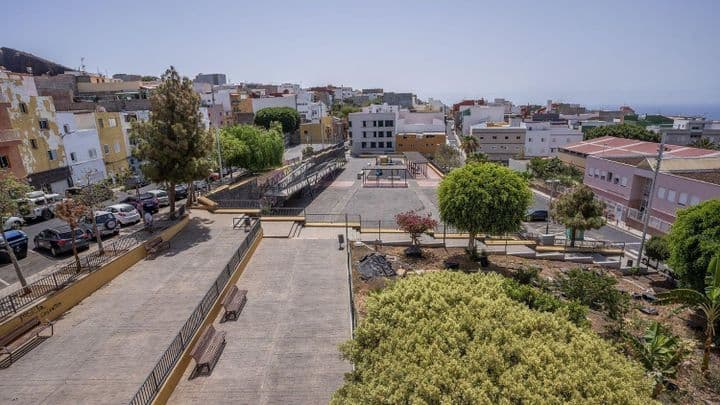 2 bedrooms apartment for rent in San Cristobal de La Laguna, Spain - Image 10