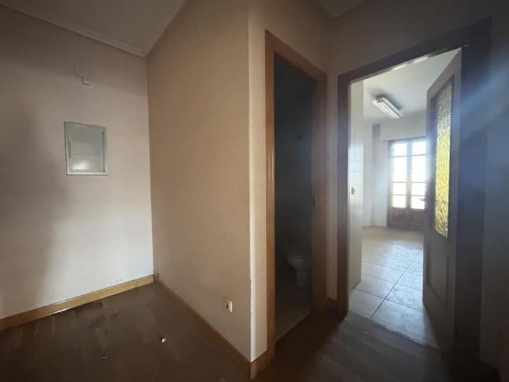 3 bedrooms apartment for sale in Navarre, Spain - Image 6