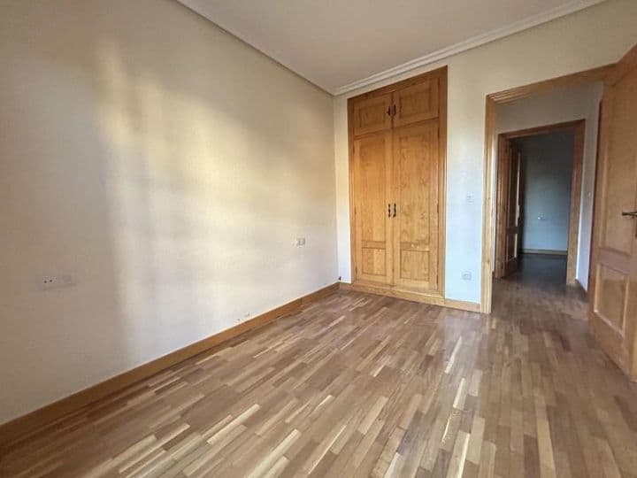 3 bedrooms apartment for sale in Navarre, Spain - Image 12