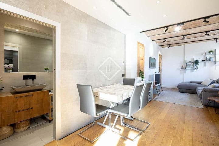 1 bedroom apartment for sale in Barcelona, Spain - Image 8