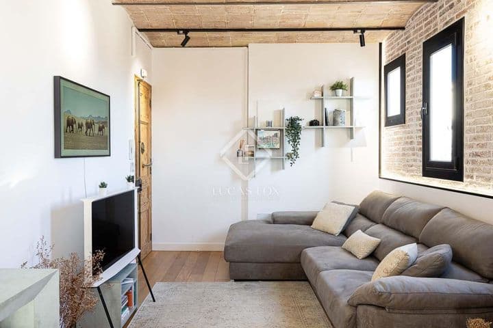 1 bedroom apartment for sale in Barcelona, Spain - Image 7