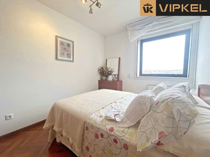 3 bedrooms apartment for sale in Corunna, Spain - Image 2