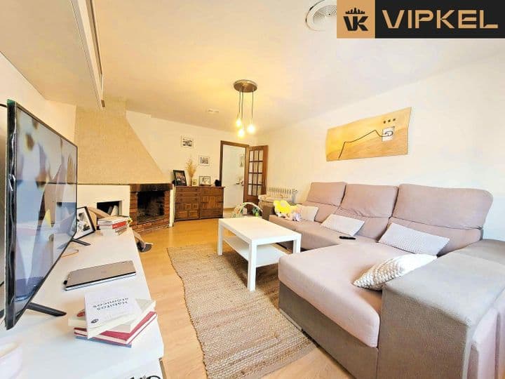 4 bedrooms apartment for sale in Santiago de Compostela, Spain - Image 2