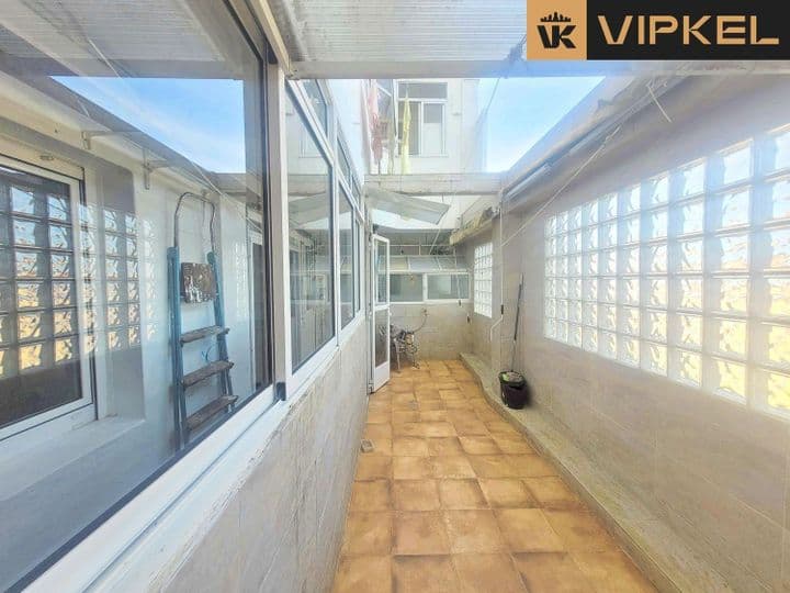 4 bedrooms apartment for sale in Santiago de Compostela, Spain - Image 4