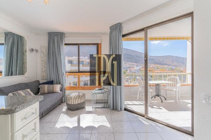 1 bedroom apartment for sale in Los Cristianos, Spain - Image 2