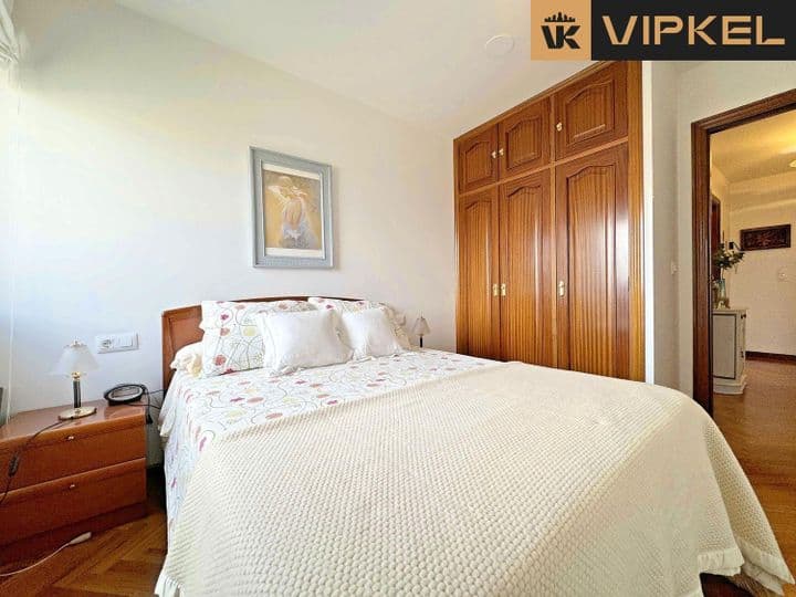 3 bedrooms apartment for sale in Corunna, Spain - Image 3