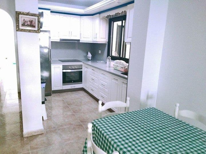 2 bedrooms apartment for rent in Telde, Spain - Image 5