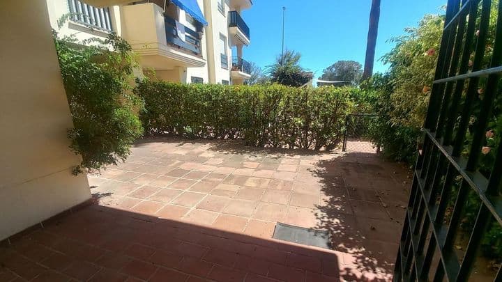 2 bedrooms apartment for rent in Nueva Andalucia, Spain - Image 8