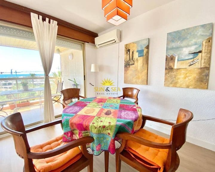 3 bedrooms apartment for rent in Centro - Muelle Pesquero, Spain - Image 9