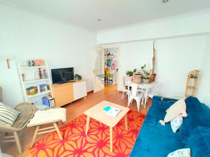 4 bedrooms apartment for rent in Vigo, Spain - Image 6