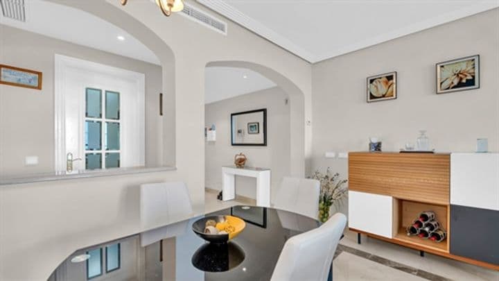 3 bedrooms apartment for sale in Benahavis, Spain - Image 3