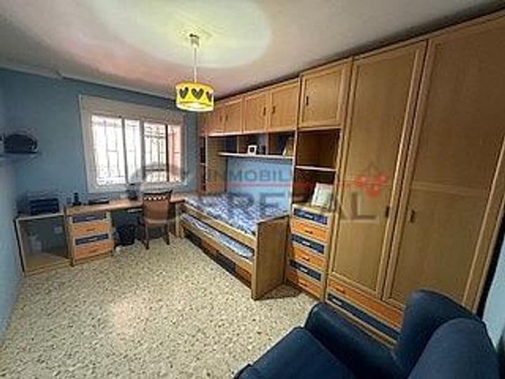 4 bedrooms apartment for rent in Centro, Spain - Image 12