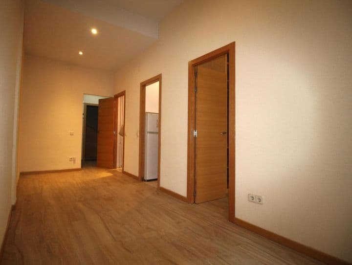 1 bedroom apartment for rent in Chamartin, Spain - Image 3