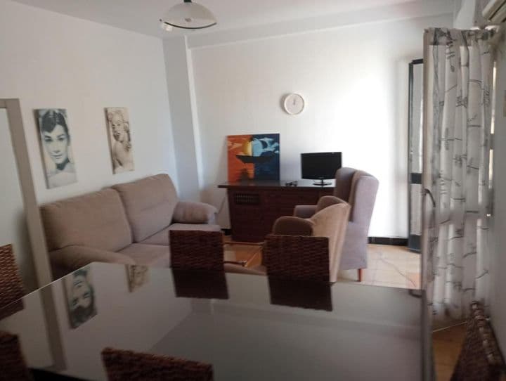 3 bedrooms apartment for rent in Seville, Spain