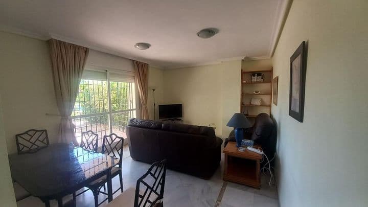 2 bedrooms apartment for rent in Nueva Andalucia, Spain - Image 5