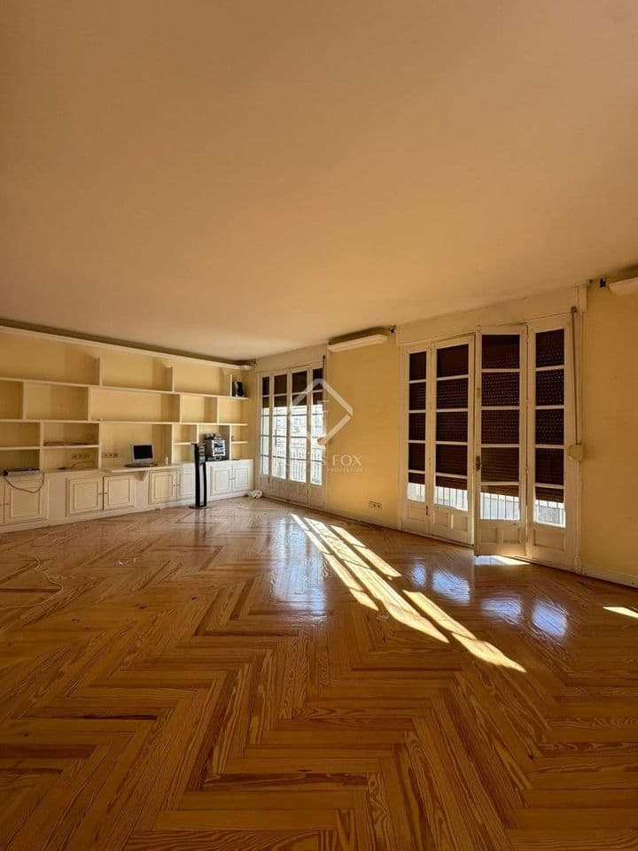 3 bedrooms apartment for sale in Madrid, Spain - Image 4