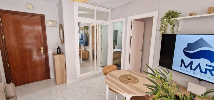 2 bedrooms apartment for rent in Benalmadena Costa, Spain - Image 3