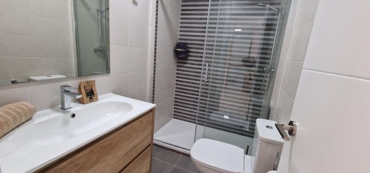 2 bedrooms apartment for rent in Benalmadena Costa, Spain - Image 11