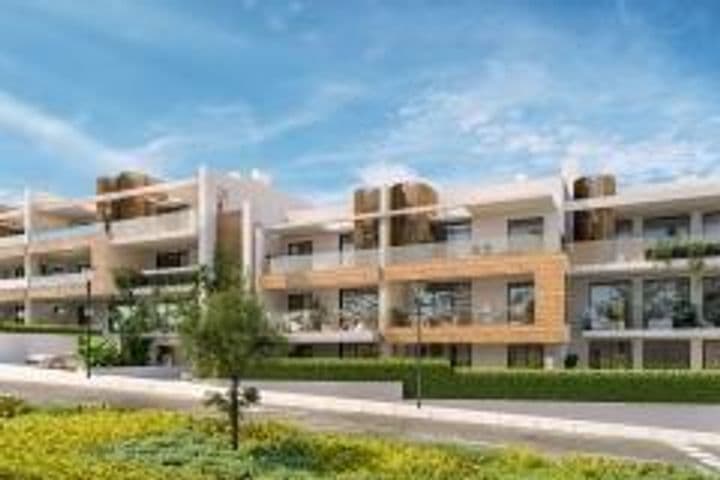 2 bedrooms apartment for sale in Fuengirola, Spain - Image 2