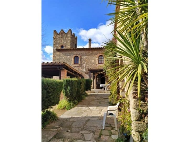 House for sale in SAgaro, Spain - Image 11