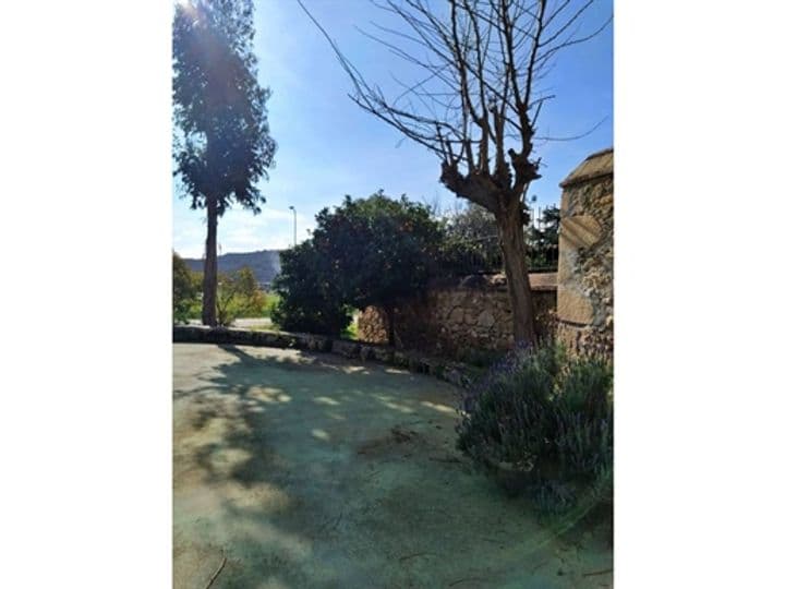 House for sale in SAgaro, Spain - Image 9